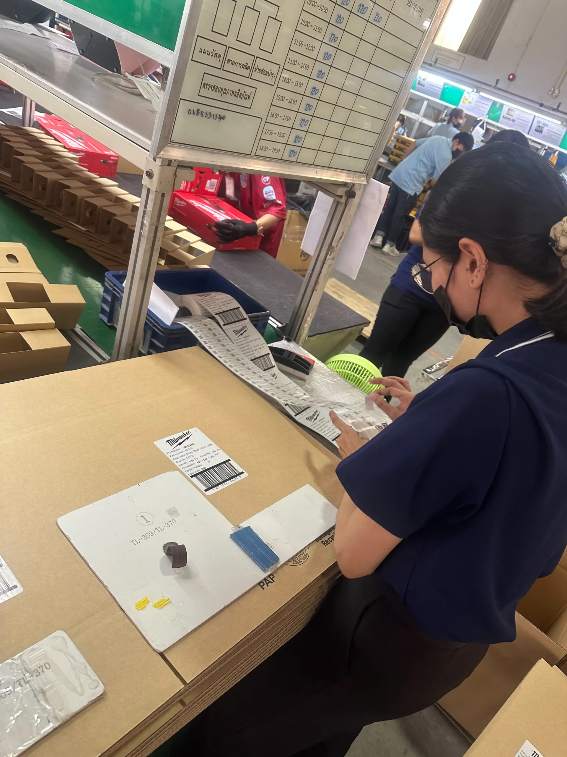worker8
